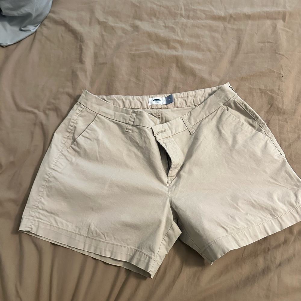 Old Navy Women's Beige Shorts